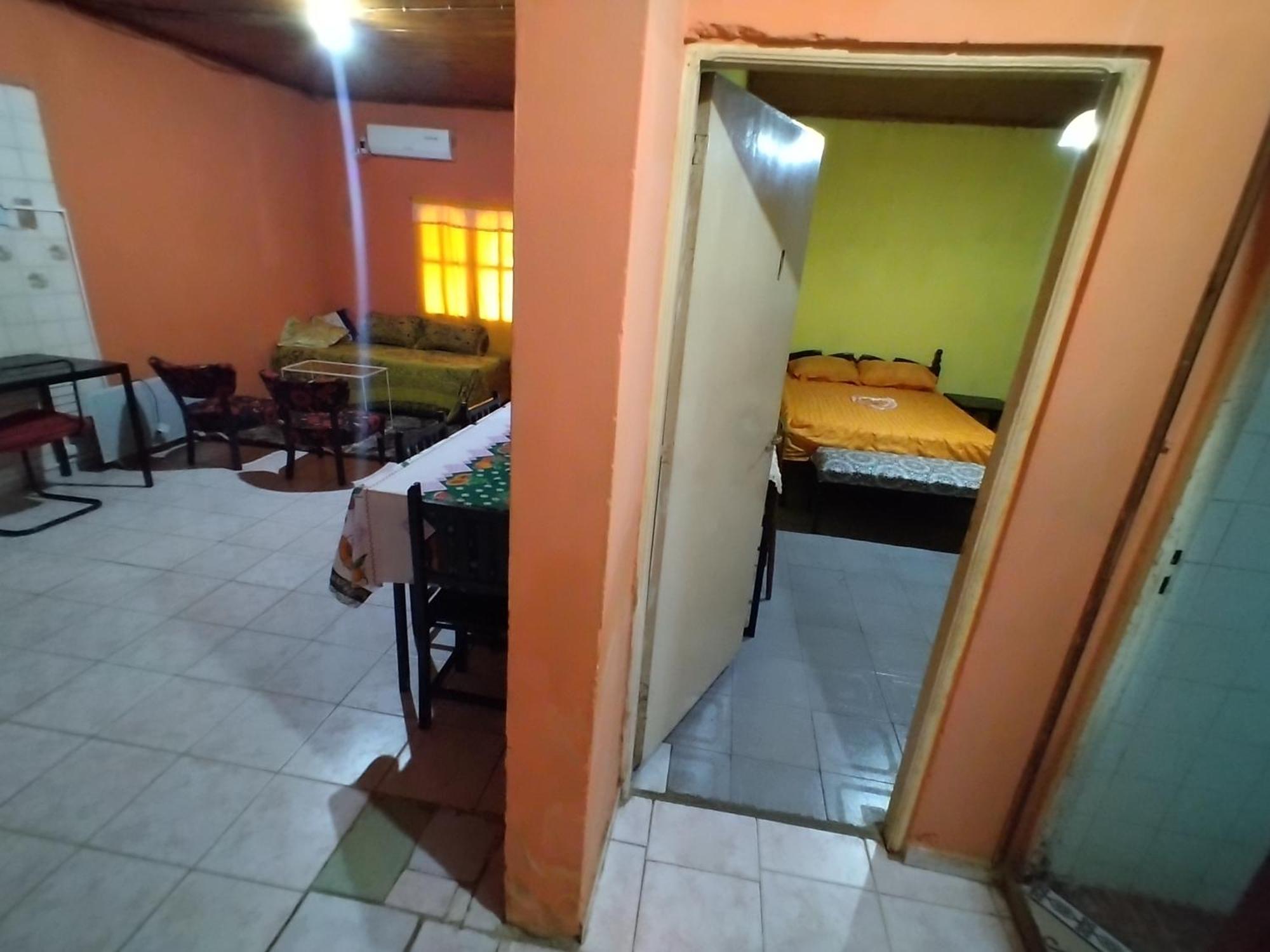 Casa De Huespedes En Posadas Εξωτερικό φωτογραφία